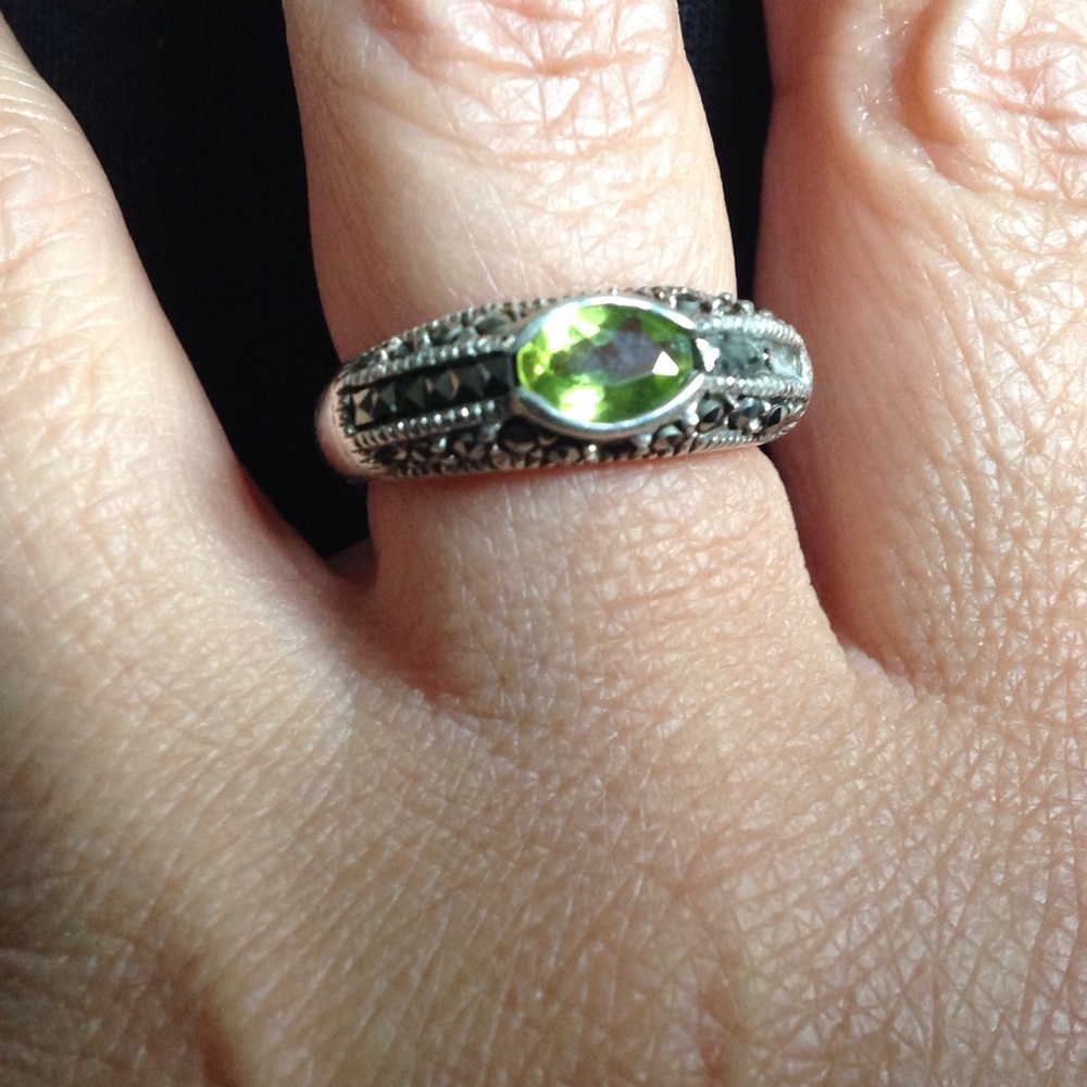 Fas Sterling silver period marcasite ring